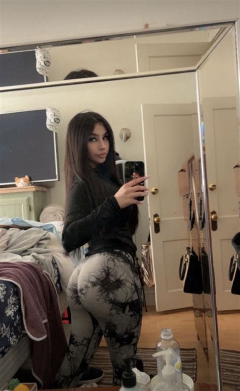 Pin By StepBro On Quick Saves Latina Outfits Hot Body Women Curvy Outfits