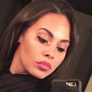 Qweeniesw Rld Nude Leaked Photos And Videos WildSkirts