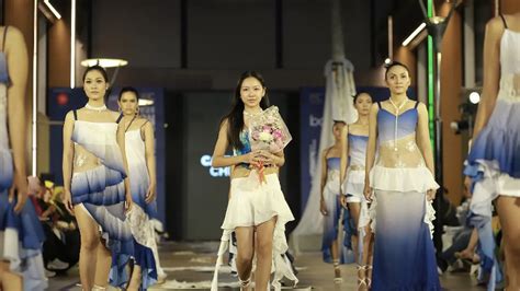 Bali Fashion Trend Bft Dukung Desainer Muda Indonesia Di Pasar