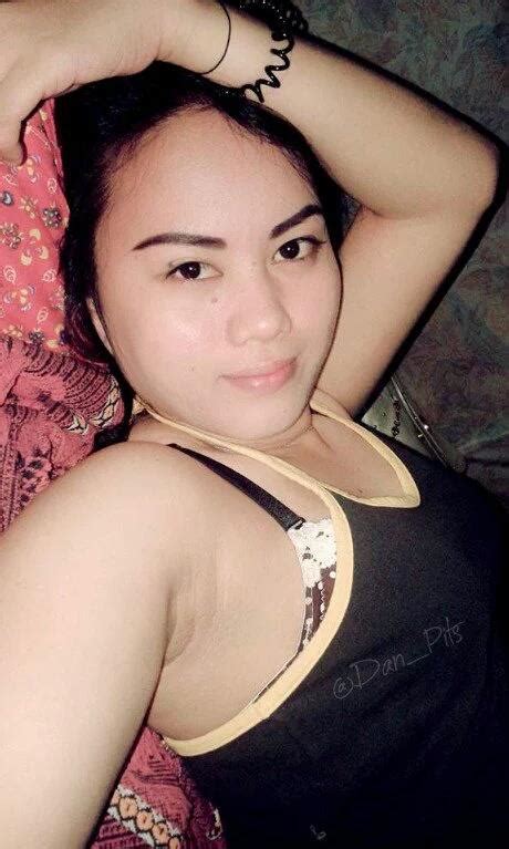 Janda Sexy Foto Pamer Ketiak Hot Kulit Mulus Wanita Muda