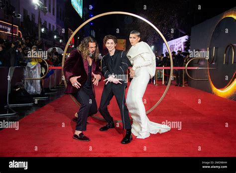 Zendaya Timothee Chalamet And Jason Momoa Left Pose For