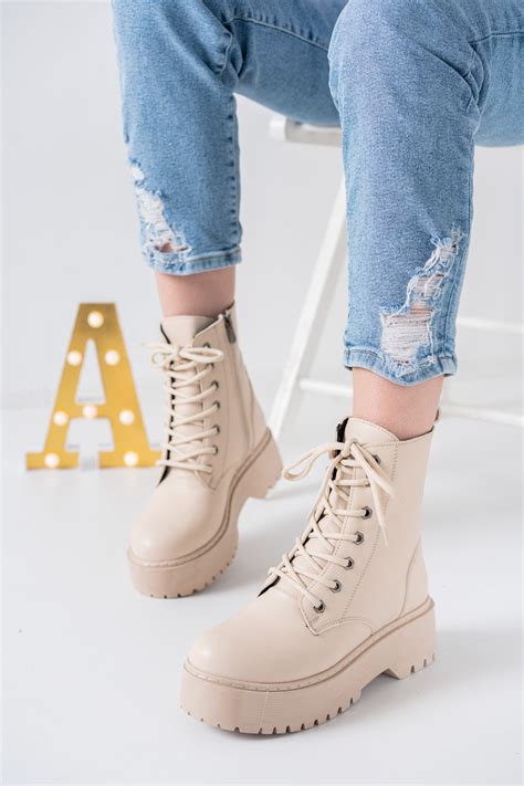 Nude Cilt K L K K Kad N Ba C Kl Fermuarl Kal N Tabanl Ortaboy Yar M Cm Topuk Pu Deri