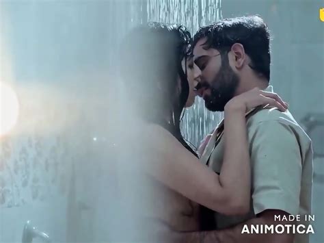 Simran Khan Takes Hot Bath With Bf