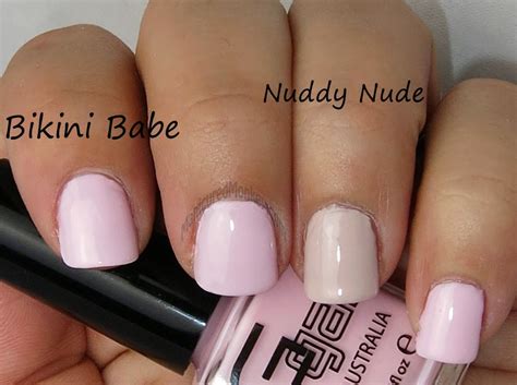 The Manicured Monkey Glitter Gal Bikini Babe And Nuddy Nude