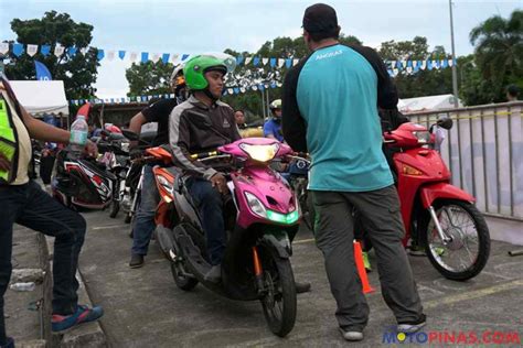 Dotr Ltfrb Warn Angkas To Cease And Desist Within The Day Motorcycle