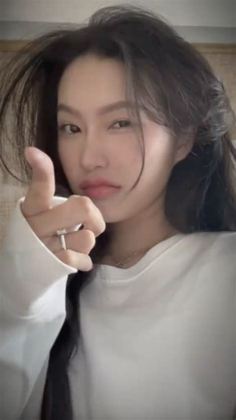 Thay đổi lớn nhất của tiểu thư Doãn Hải My sau 1 năm làm vợ Đoàn Văn Hậu Giấu nhẹm ảnh bikini