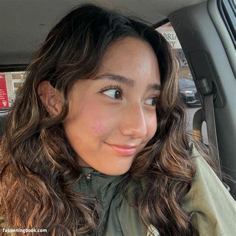 Sabrina Pezeshkian Sabadabadoodle Sabababaroo Nude Onlyfans Leaks Fappening Fappeningbook