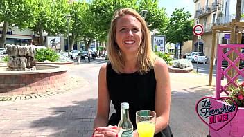 Julie Milf Timide Se D Vergonde Devant La Cam Ra Xvideos