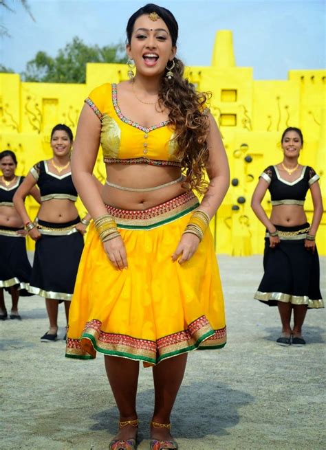 Actress Ester Noronha Hot Navel Exposing Stills Cine Gallery
