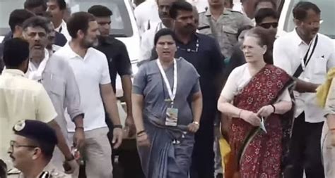 Sonia Gandhi joins party’s ‘Bharat Jodo’ yatra with Rahul Gandhi in ...