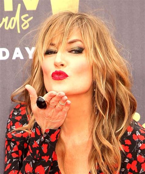 Madchen Amick Long Straight Light Brunette Hairstyle With Layered Bangs