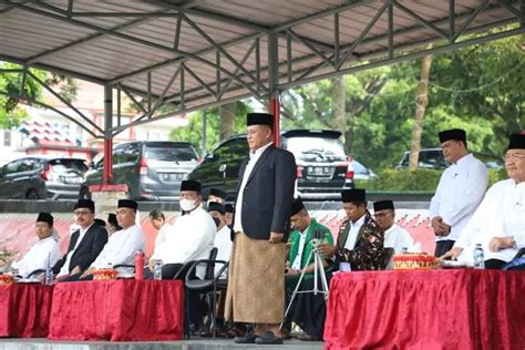 Bupati H Nanang Ermanto Jadi Pemimpin Upacara Hari Santri Nasional