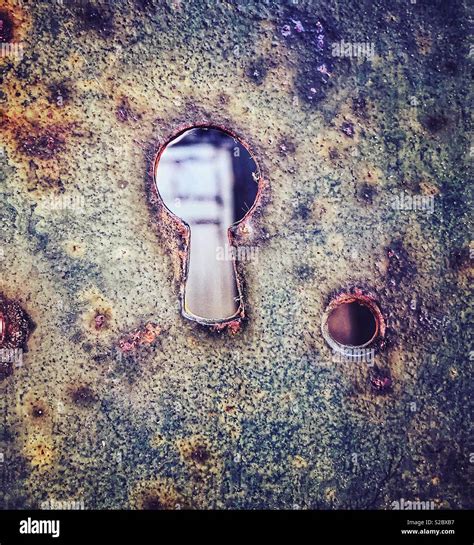 Peeping Through Keyhole Hi Res Stock Photography And Images Alamy