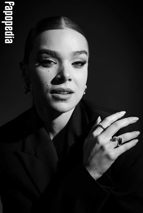 Hailee Steinfeld Nude Leaks Photo 3742504 Fapopedia