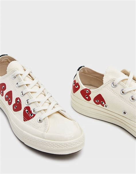 Comme Des Garcons Play X Converse Multi Heart Low Kronkron Is