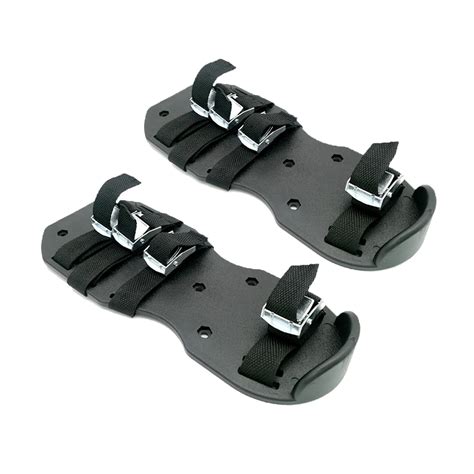 Сандалии для наливного пола и аэрации газона - фото