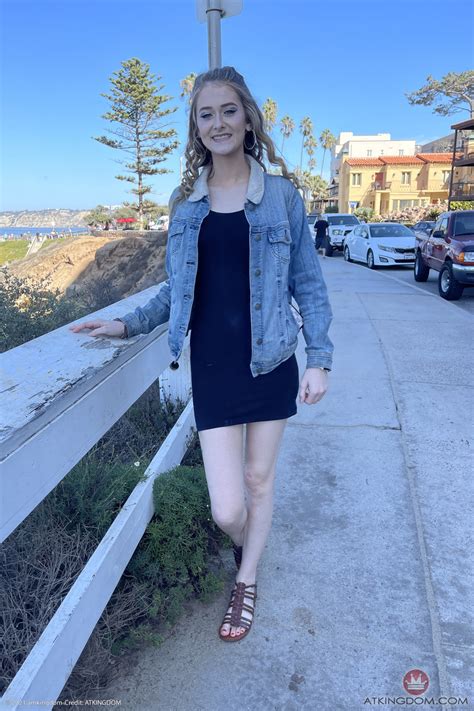 Skinny Amateur Meloni Moon Shows Off Her Pretty Feet And Holes Up Close CoedCherry