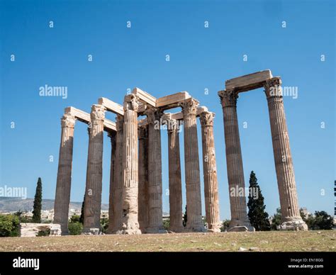 General view of the Olympian Zeus temple ruins in Athens Stock Photo ...