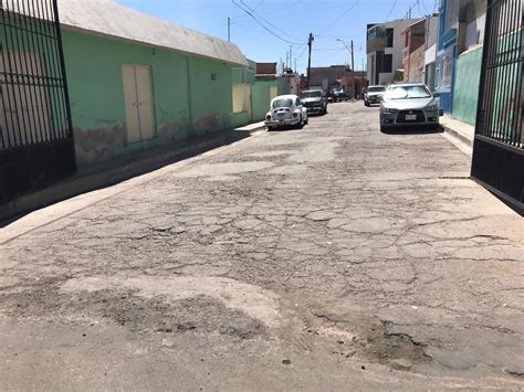 Crecen baches sobre calles del barrio de Tierra Blanca Telediario México