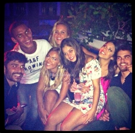 7 Hot Sexy Malu Moreira Bikini Pics