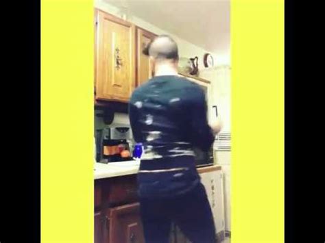 Gay Man Twerking Youtube