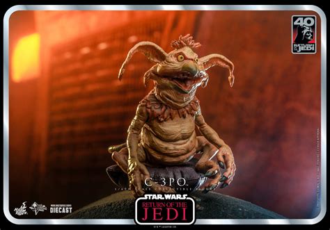 Hot Toys Star Wars Episode Vi Return Of The Jedi Th Scale C Po Collectible Figure