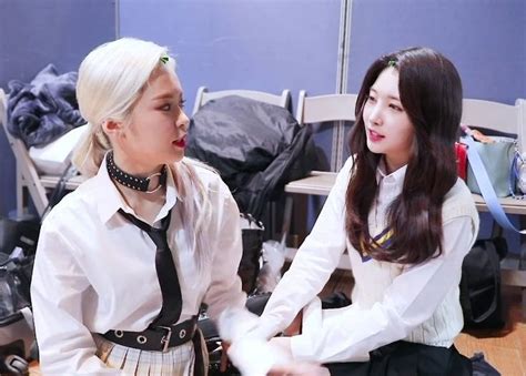 Pin De Gay Nerd Iii Em Everglow