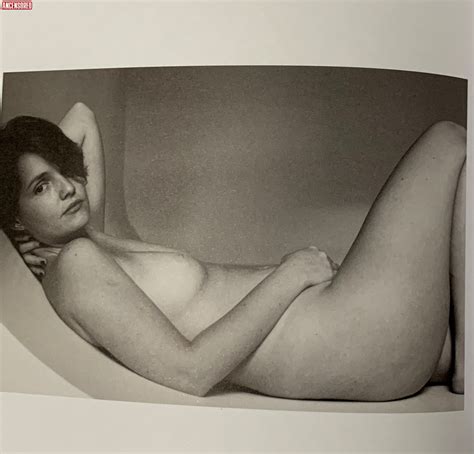 Naked Giordanna Forte In PELE PROJECT