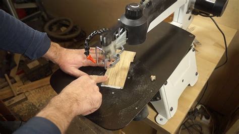 Для чего нужен лобзиковый станок в домашней мастерской - YouTube