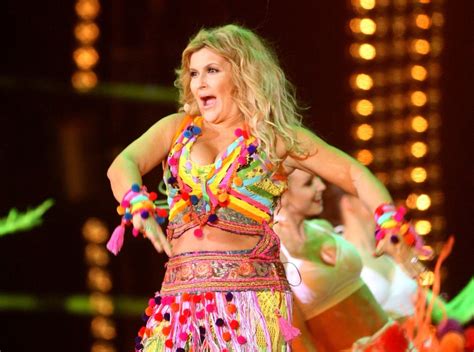 Katarzyna Skrzynecka w bikini Ależ ona schudła Zobacz zdjęcia aktorki po metamorfozie