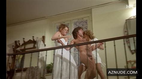 KEEPING EVERYONE UP NUDE SCENES AZMen