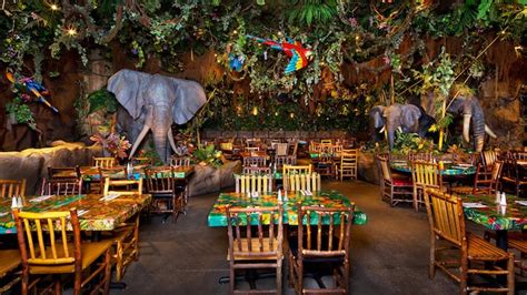 Rainforest Cafe Downtown Disney District