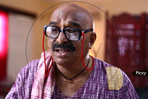 Image Of Gundu Sudarshan Telugu Comedian Movie Working Stills