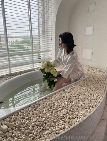 Leila L Leila L0 Nude OnlyFans The Fappening Plus