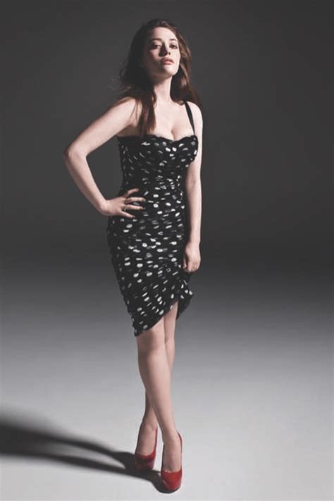 Người đẹp ít tuổi nhất phim Sex and the City diện đồ cực khéo tận dụng tối đa hình thể sexy