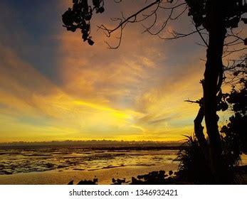 6 Pantai Santolo Images, Stock Photos & Vectors | Shutterstock