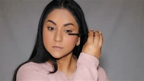 Incredible White Base Makeup Hack Tutorial Upstyle