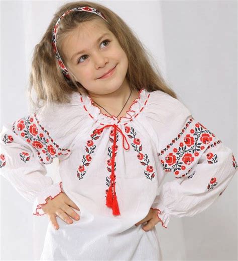 Shirts for girls, Floral tops, Vyshyvanka