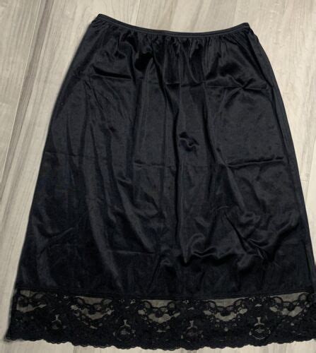 Vassarette Half Slip Lingerie Black Womens Sz M Nylon Lace Hem Ebay