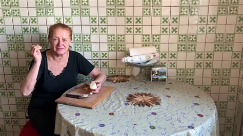 ПРОЩАЙ ЛЫСИНА! Как избавиться от лысины и проплешин - один простой ...