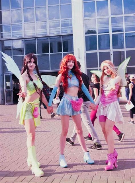 Winx Club Charmix Bloom Flora And Layla Cosplay By Immeari On Deviantart