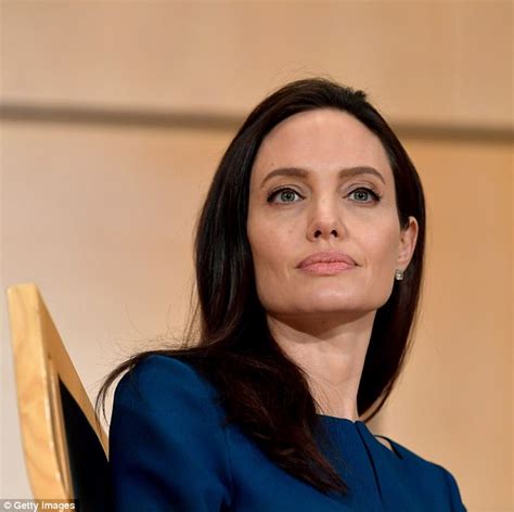 Angelina Jolie Delivers Speech At Un Office In Geneva Daily Mail Online