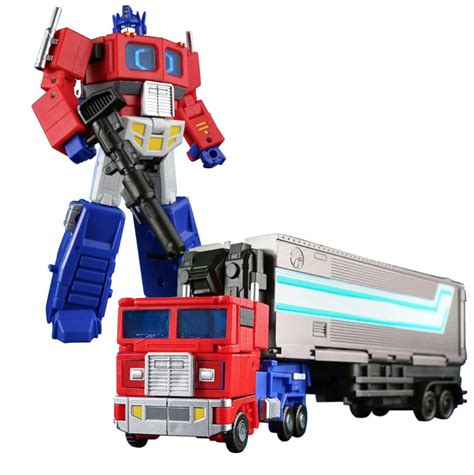 Go Робот-трансформер Оптимус Прайм с прицепом и аскессуарами Optimus ...