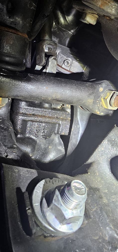 Leaking steering box | Nissan Titan XD Forum