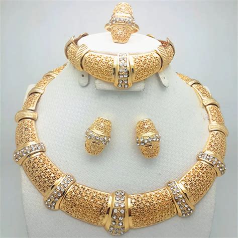 Ensemble de bijoux couleur or dubaï vêtements longs romantiques