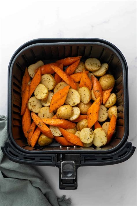 Easy Air Fryer Carrots And Potatoes Recipe Air Fryer Recipes