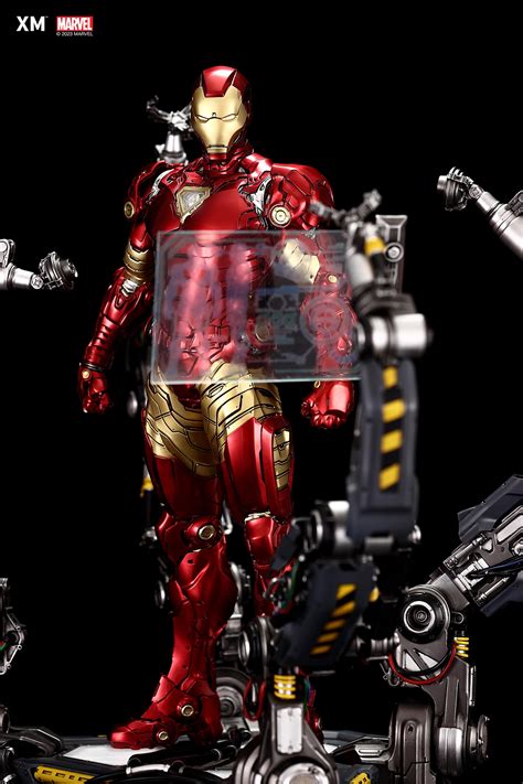 XM Studios Iron Man Suit-Up (Ver B - Exclusive) 1/4 Premium ...