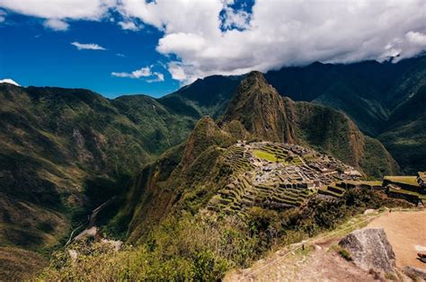 Vista De La Ciudad Perdida Inca De Machu Picchu Cerca De Cusco Per