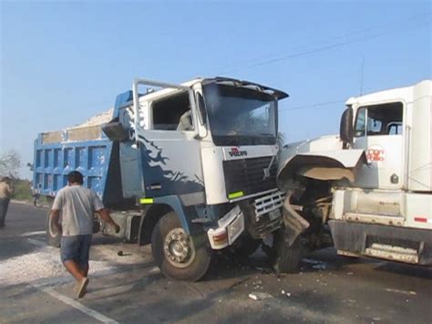 Triple Choque En La Carretera Iquitos Nauta Deja Como Saldo Dos