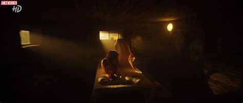 Swamp Nude Pics Page 1